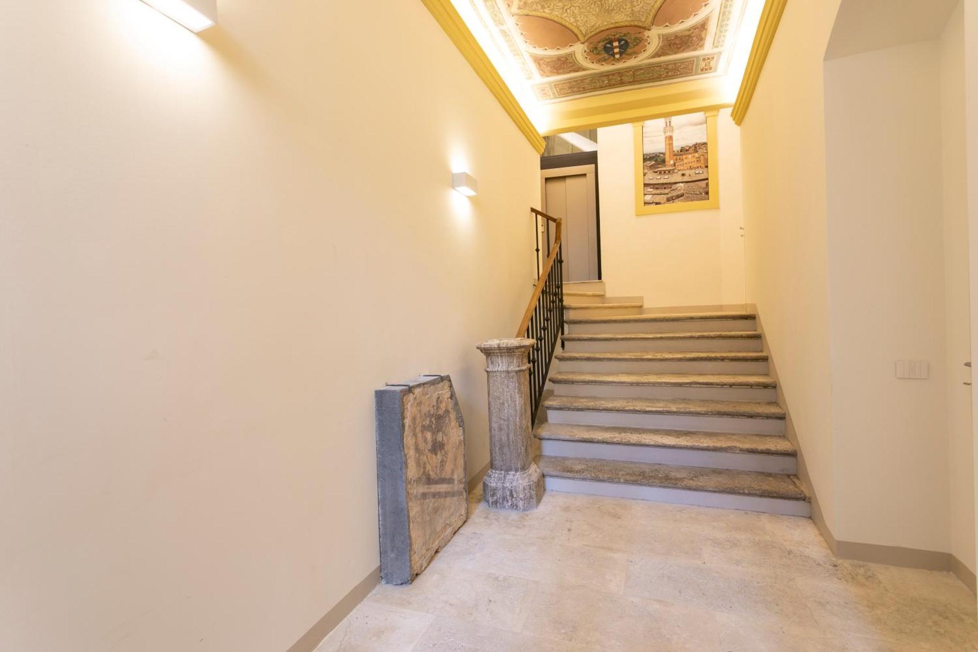 Apartment Palazzo Rinuccini - Cecco Siena