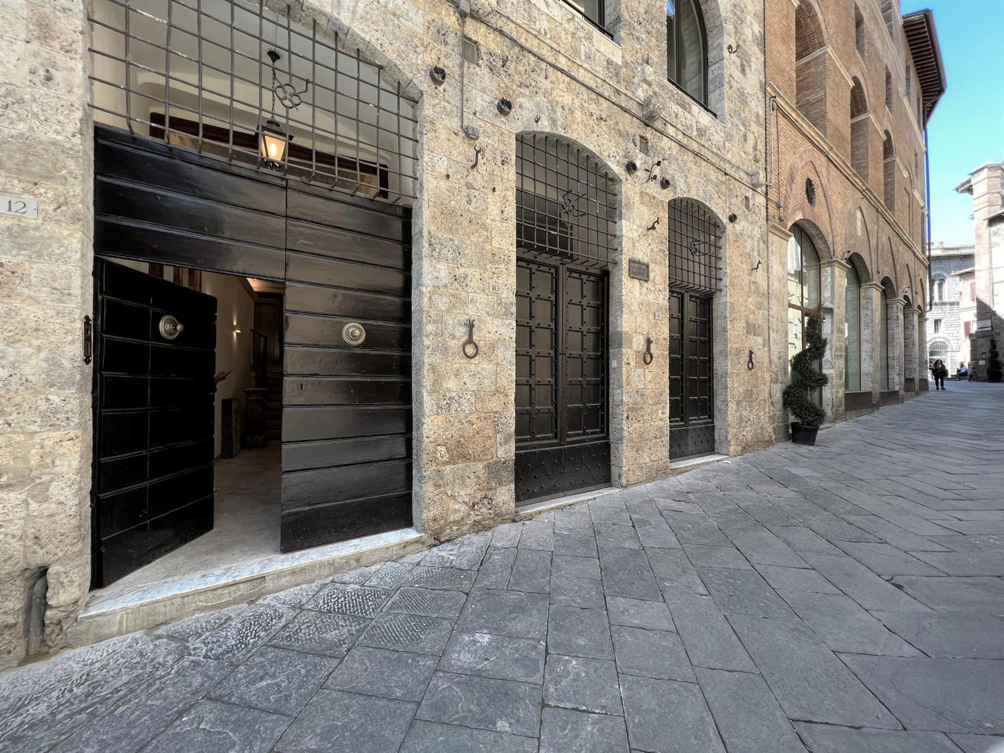 Palazzo Rinuccini - Cecco Apartment Siena
